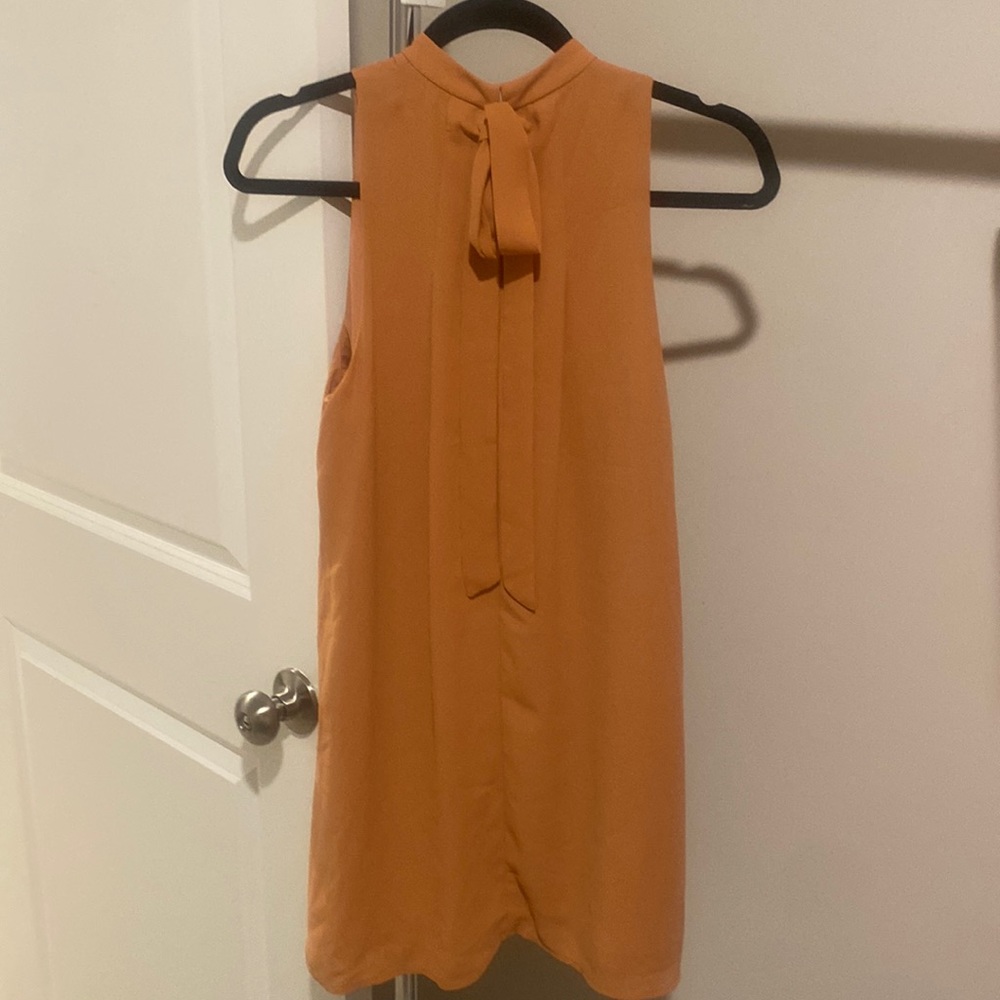 Women’s dress